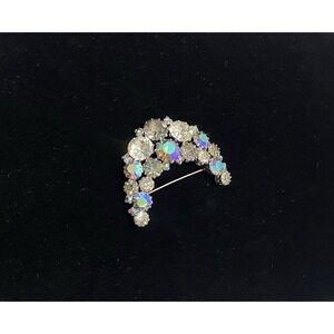 Vintage KARU Arke Blue AB Rhinestone Crescent Moon Brooch Silver Tone Excellent